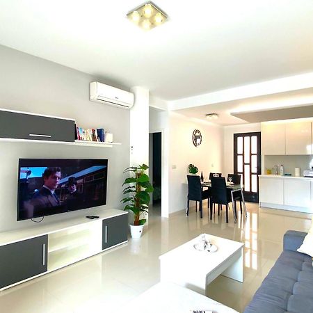Precioso Apartamento A Tan Solo 300 M De La Playa Пилар де ла Горадада Экстерьер фото