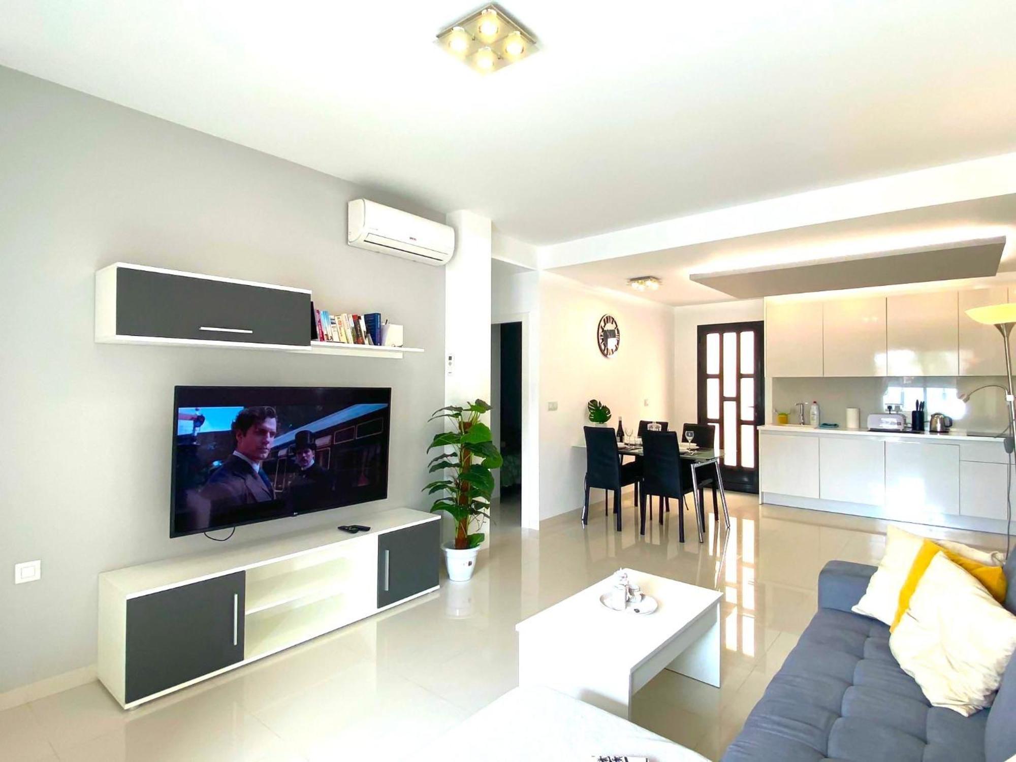 Precioso Apartamento A Tan Solo 300 M De La Playa Пилар де ла Горадада Экстерьер фото