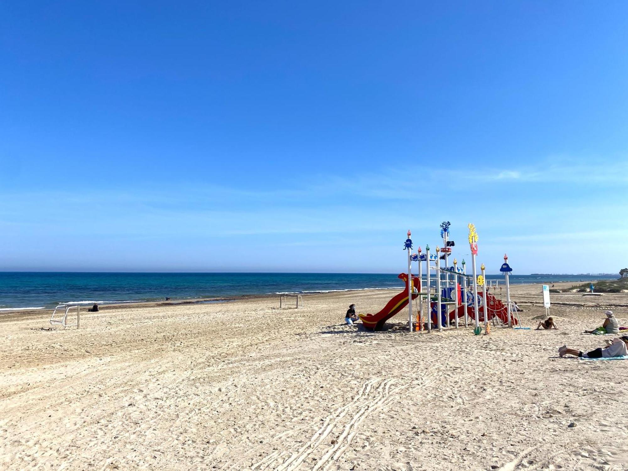 Precioso Apartamento A Tan Solo 300 M De La Playa Пилар де ла Горадада Экстерьер фото